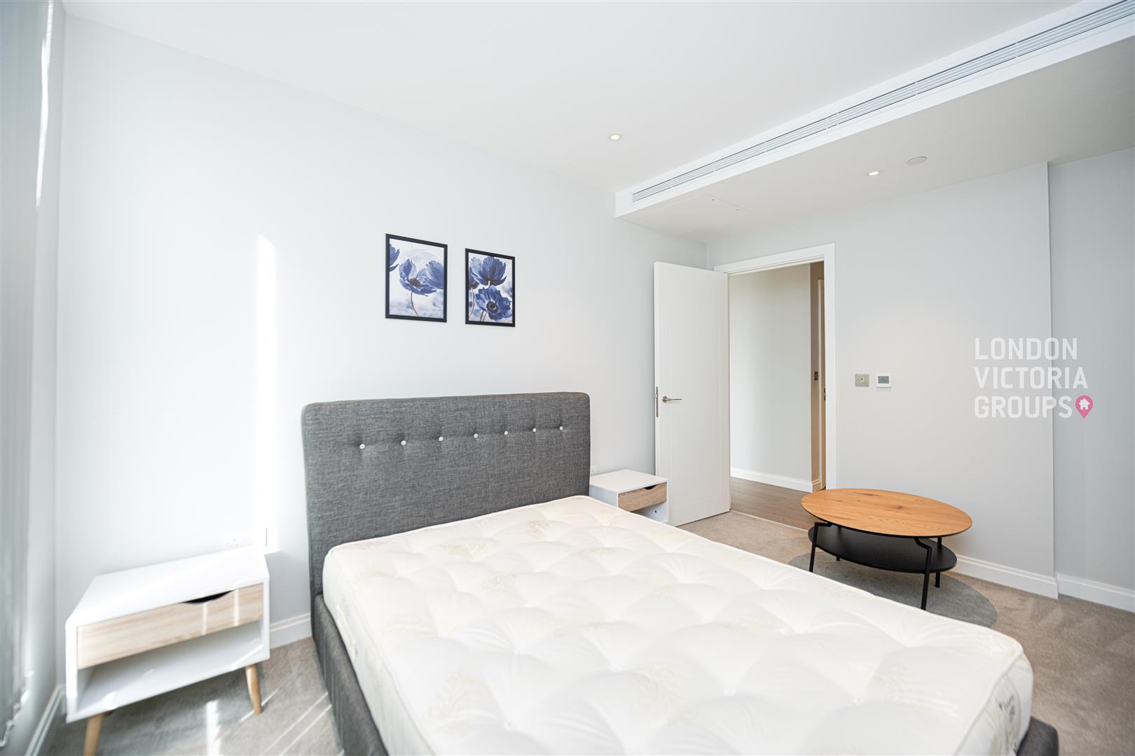 281 Kennington Lane, London
